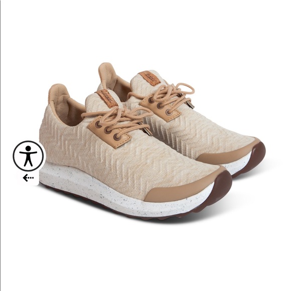 freewaters Shoes - Freewaters Women's Freeland Hi-fi Trainer